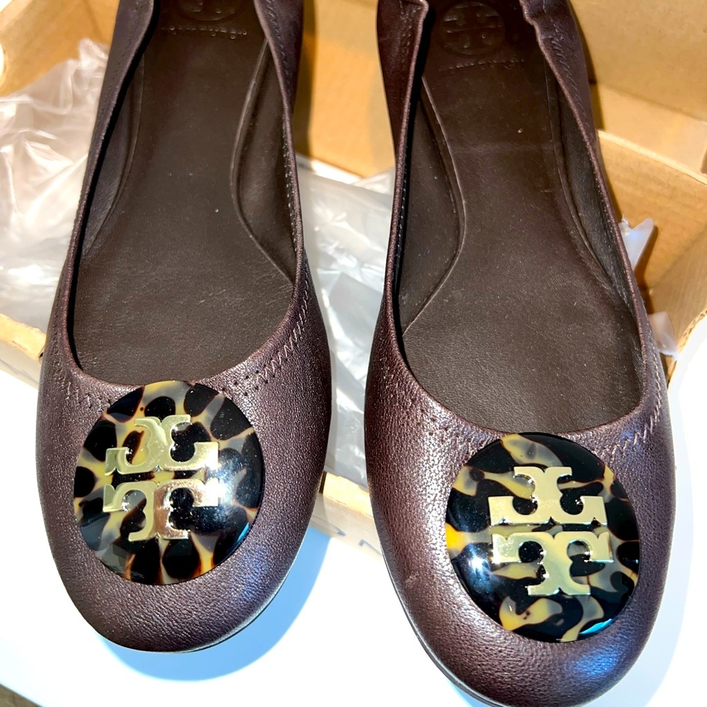 Tory Burch brown leather ballet flats